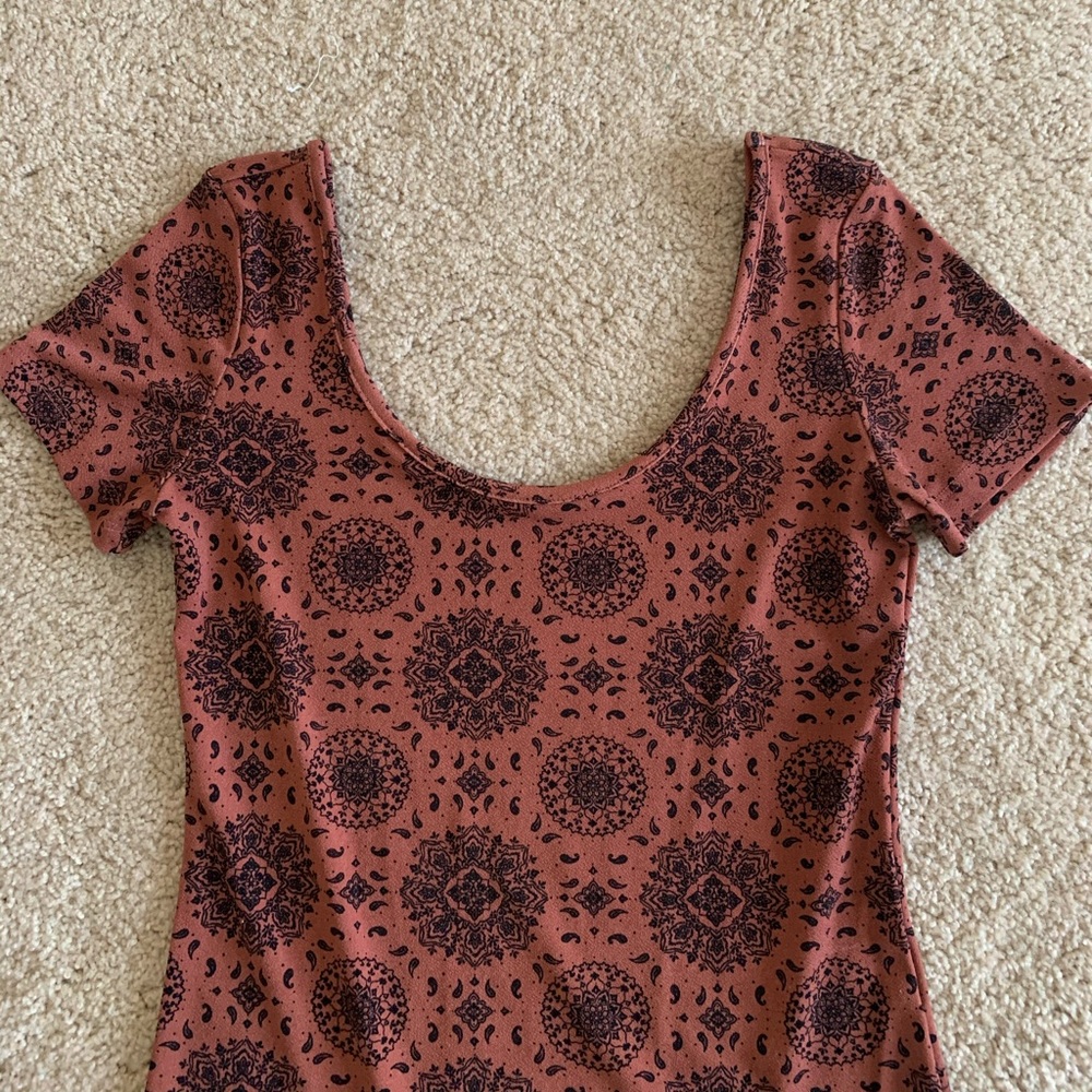 Patterned bodysuit - Picture 2 of 6